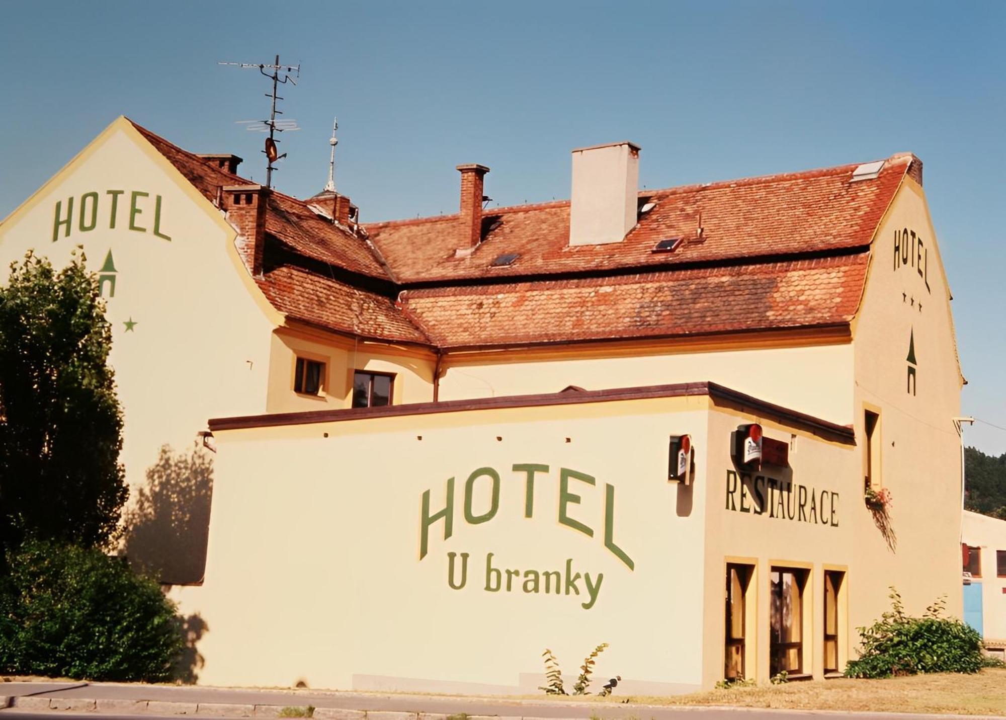 Hotel U Branky Stříbro Esterno foto