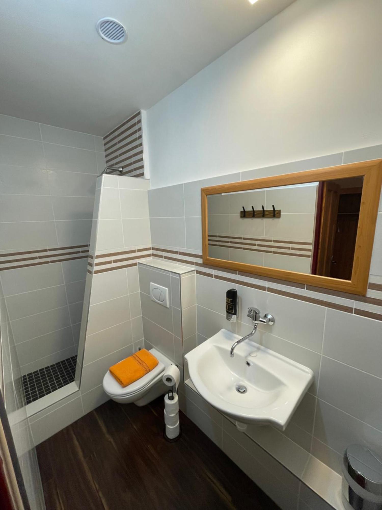 Hotel U Branky Stříbro Esterno foto