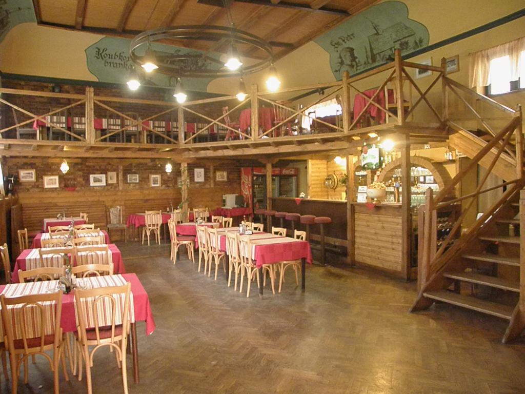 Hotel U Branky Stříbro Esterno foto