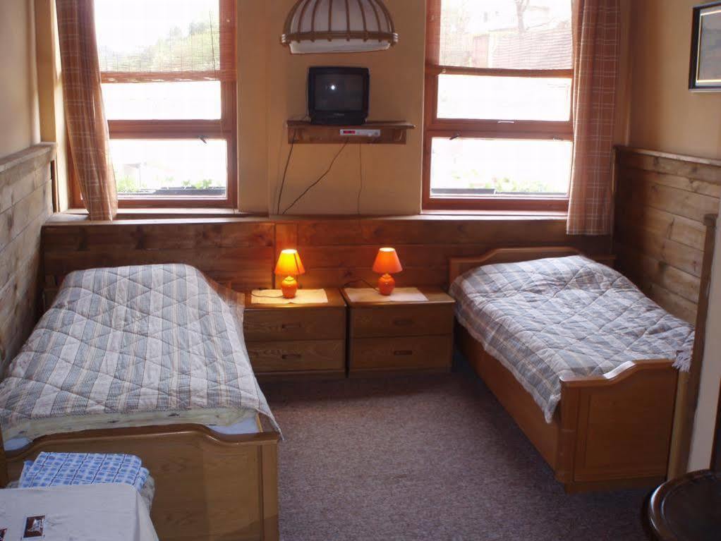 Hotel U Branky Stříbro Esterno foto